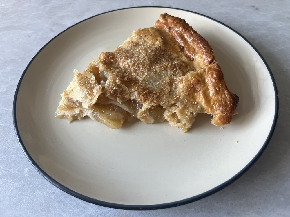 Delia Smith apple pie slice